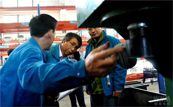 皖南電機開展小改小革推進技術(shù)創(chuàng)新1 皖南電機開展小改小革推進技術(shù)創(chuàng)新1