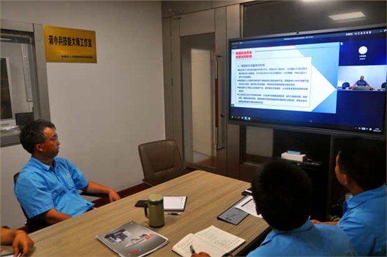 孫躍應(yīng)邀參加高效電機技術(shù)推廣交流會