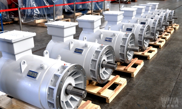 整裝待發(fā)的盾構機掘進盤主驅(qū)動電機 整裝待發(fā)的盾構機掘進盤主驅(qū)動電機