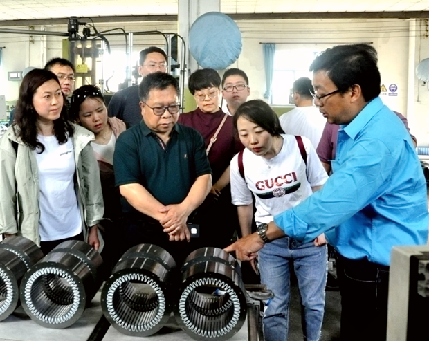 中機(jī)質(zhì)協(xié)副會(huì)長兼秘書長王建和到皖南電機(jī)參觀調(diào)研